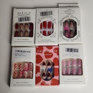 A Lot of 6 Amazon Women  Press-On Nails Set - Red, Pink, White